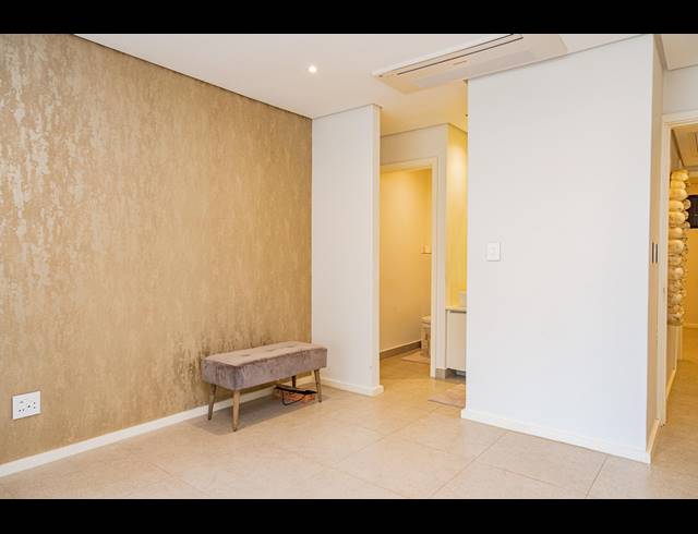 2 BEDROOM APARTMENT FOR SALE IN SIBAYA PRECINCT